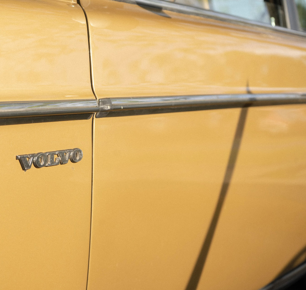 Housse pour Volvo Imperméable et Respirante - Gamme Bronze Extérieure