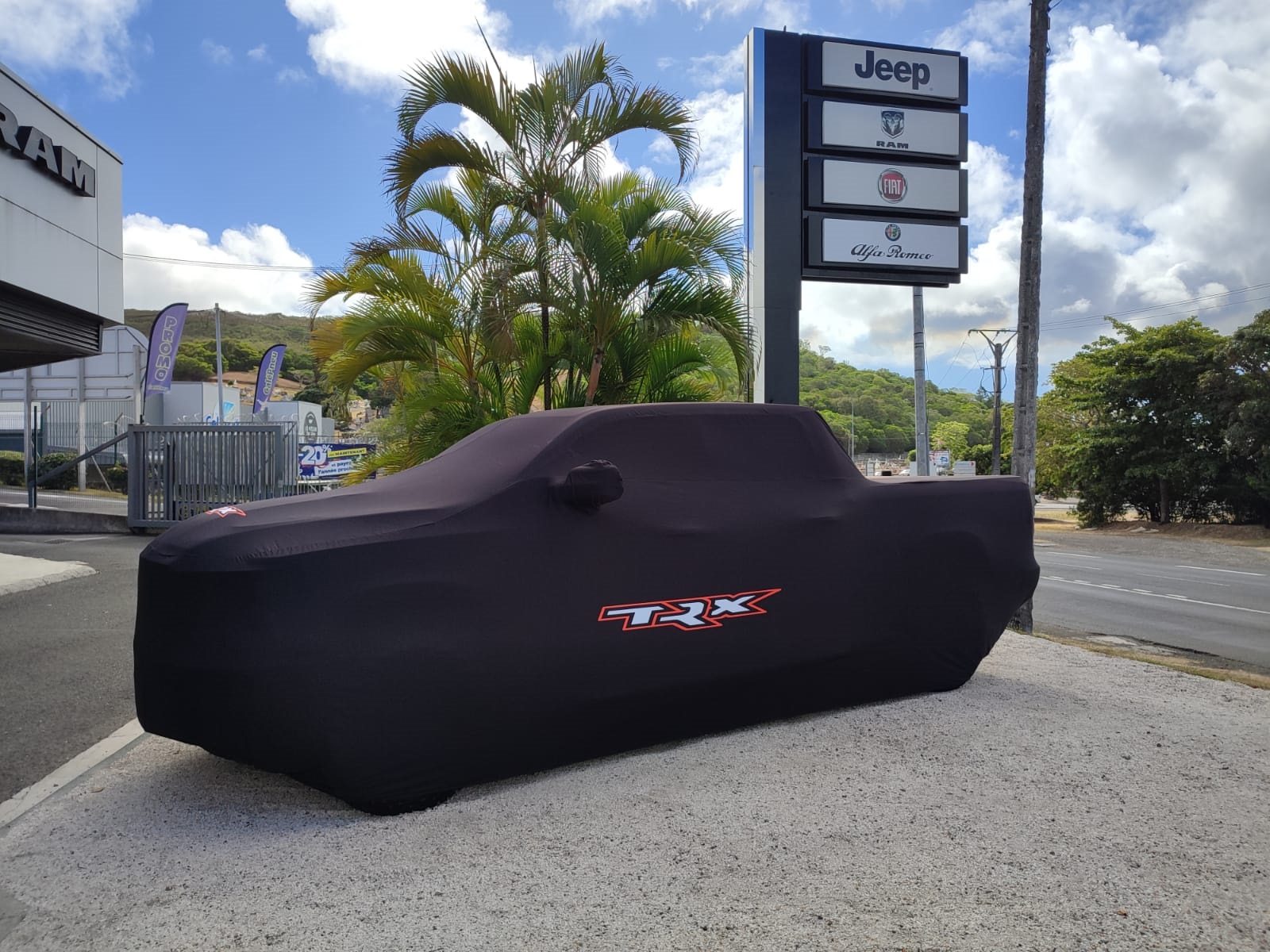 housse concessionnaire dodge
